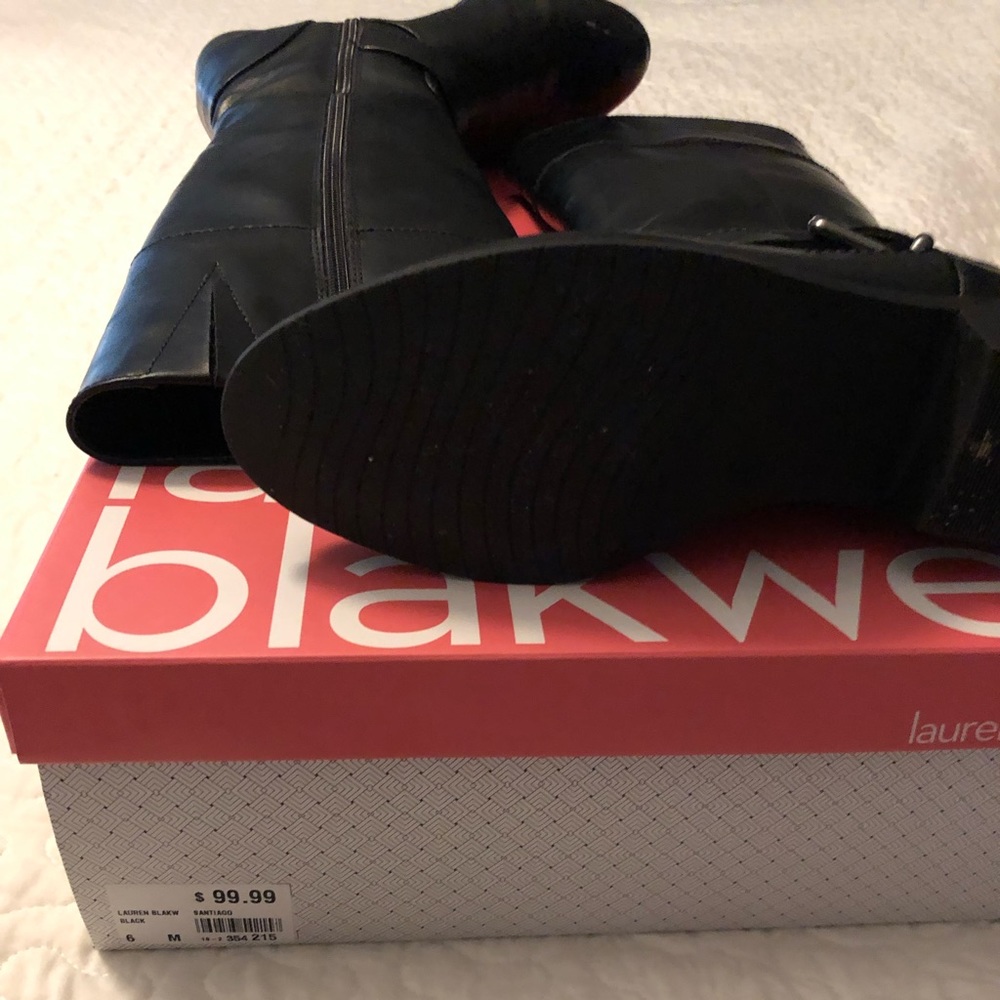 Size 6 black boots.